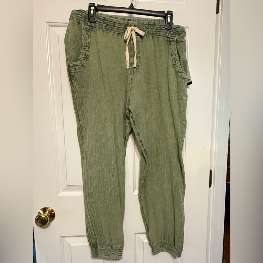 Women’s Rip Curl Olive Green Drawstring Jogger Pants
